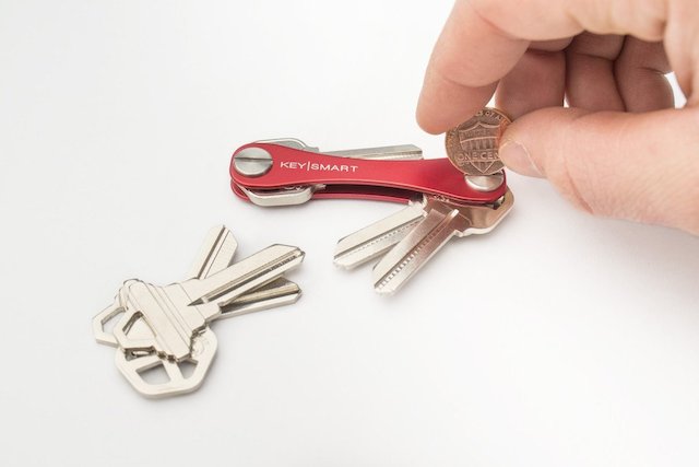compact key holder with designs